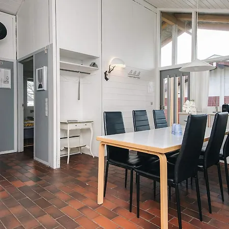 5 Person In Aabenraa-by Traum *